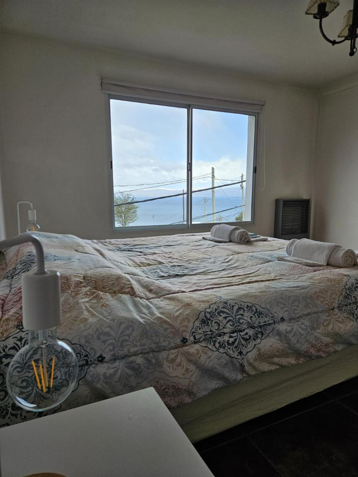 Apartament Dpto Amplio Con Vista A La Bahia Ushuaia Zewnętrze zdjęcie
