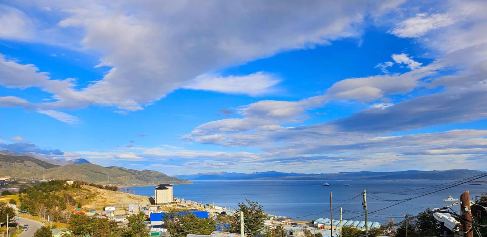 Apartament Dpto Amplio Con Vista A La Bahia Ushuaia Zewnętrze zdjęcie